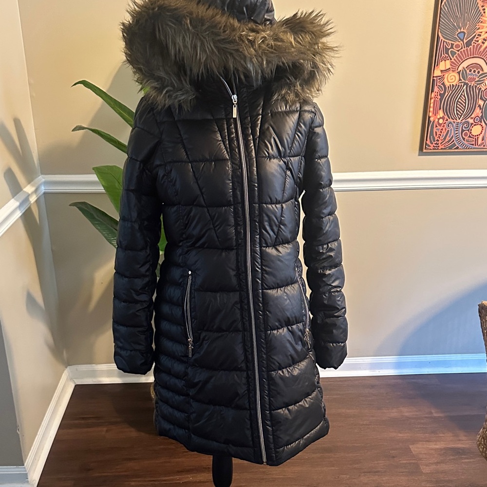 Women's Black Puffer Coat with Faux Fur Hood